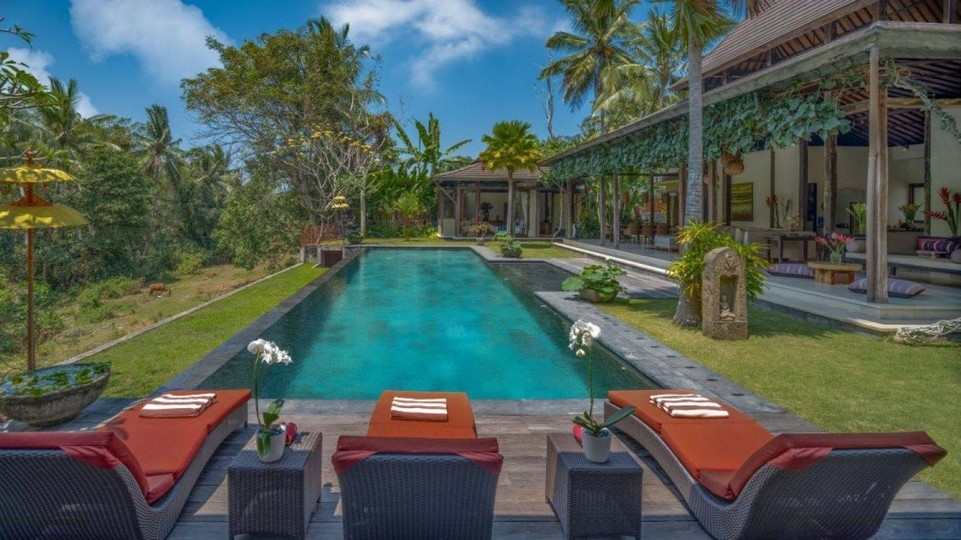 Lovely 7 Bedroom Villa With Spa & Pool , Bali Villa 2137