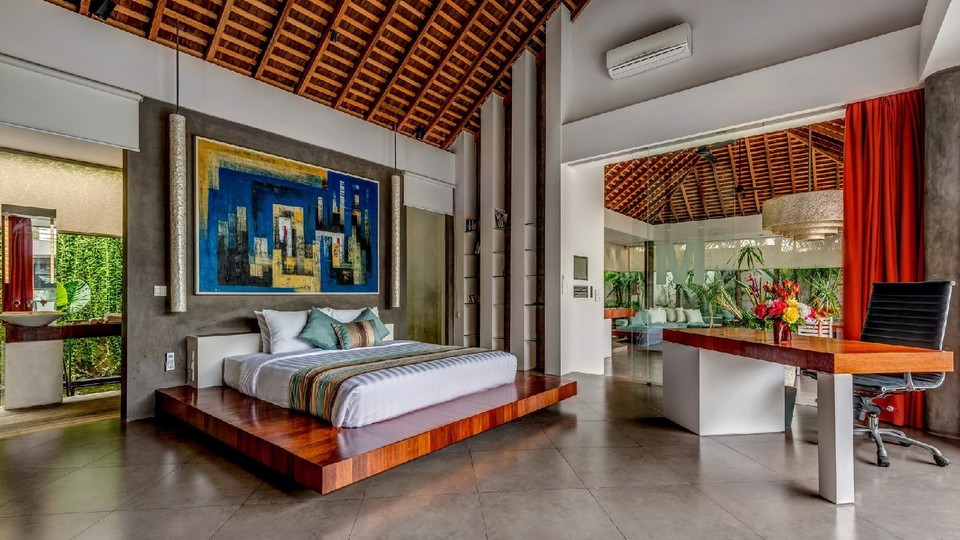 Beautiful Villa with Private Pool & Sunny Environment, Bali Villa 2138