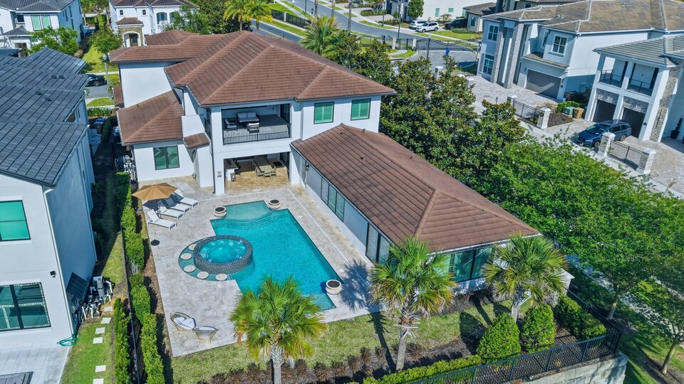 Rent this Luxury 5 Star Mansion on The Bear's Den Resort, Orlando Mansion 6125