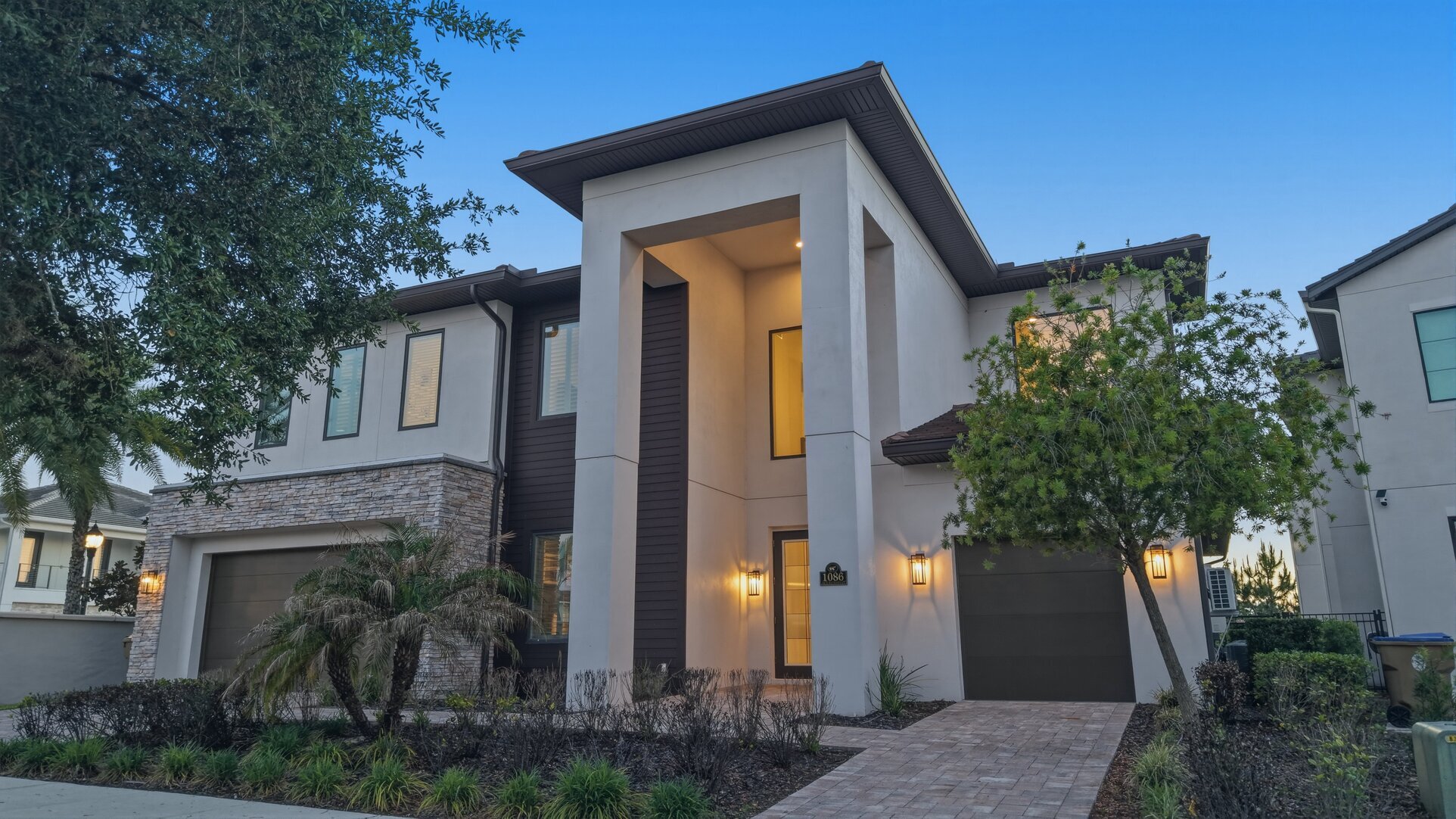 Rent this Luxury 5 Star Mansion on The Bear's Den Resort, Orlando Mansion 6125