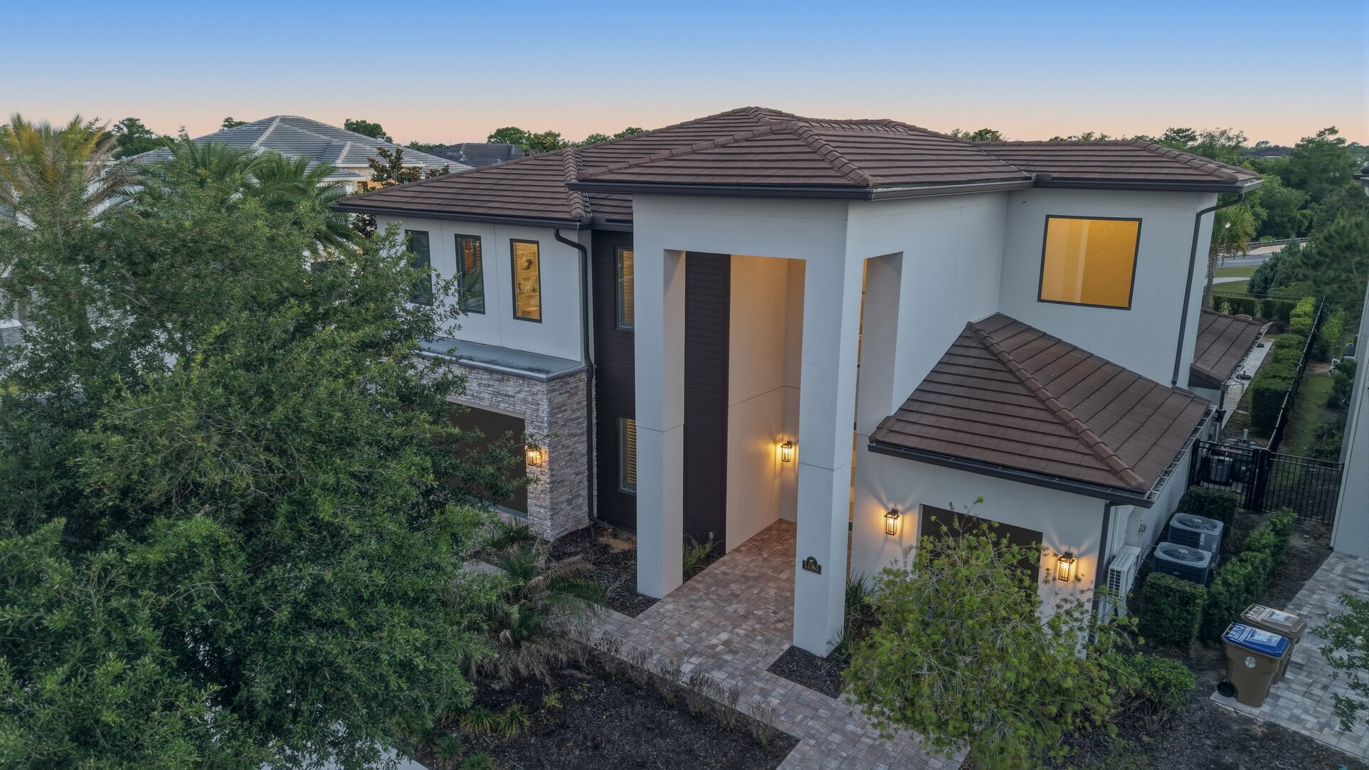 Rent this Luxury 5 Star Mansion on The Bear's Den Resort, Orlando Mansion 6125