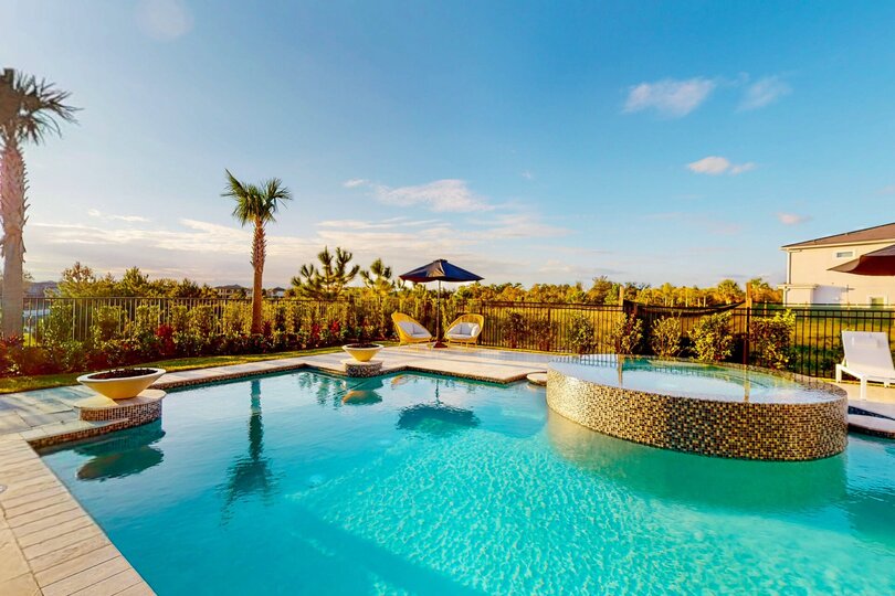 Rent this Luxury 5 Star Mansion on The Bear's Den Resort, Orlando Mansion 6125