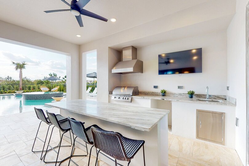 Rent this Luxury 5 Star Mansion on The Bear's Den Resort, Orlando Mansion 6125