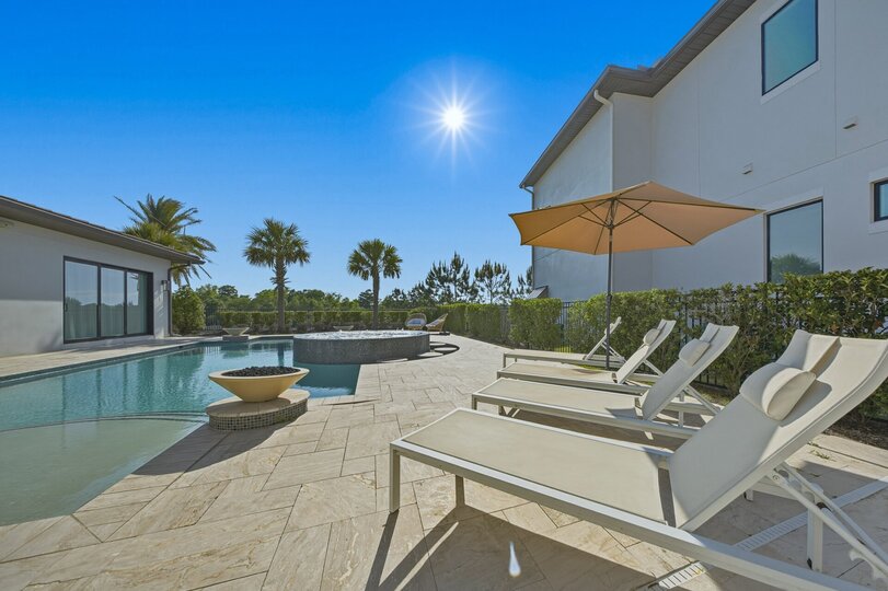 Rent this Luxury 5 Star Mansion on The Bear's Den Resort, Orlando Mansion 6125