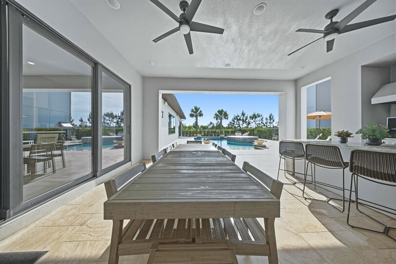 Rent this Luxury 5 Star Mansion on The Bear's Den Resort, Orlando Mansion 6125
