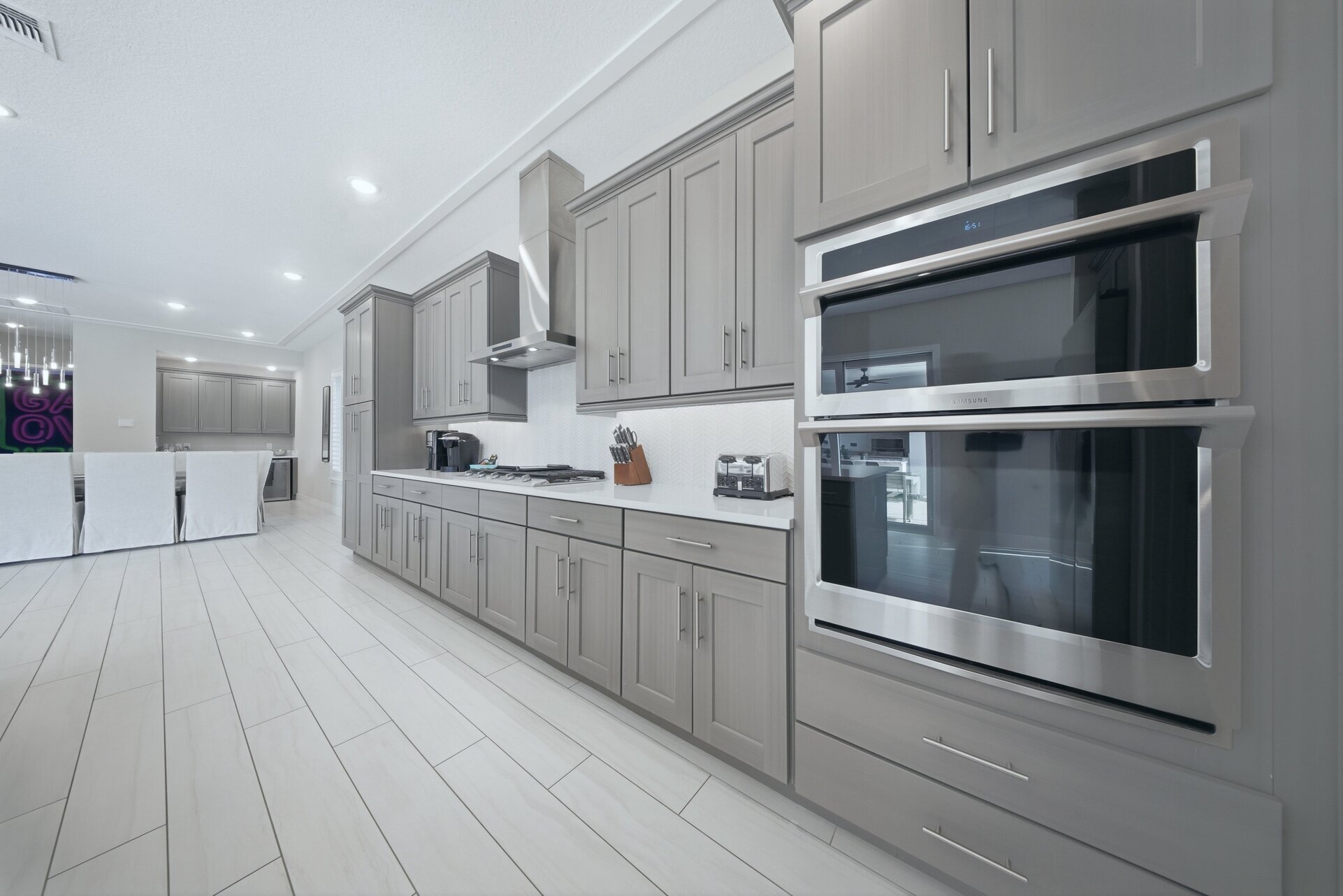 Rent this Luxury 5 Star Mansion on The Bear's Den Resort, Orlando Mansion 6125