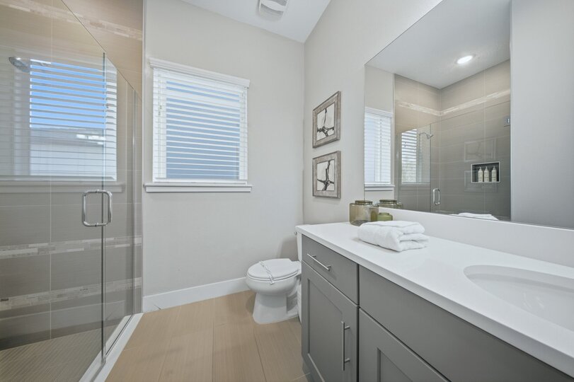 Rent this Luxury 5 Star Mansion on The Bear's Den Resort, Orlando Mansion 6125