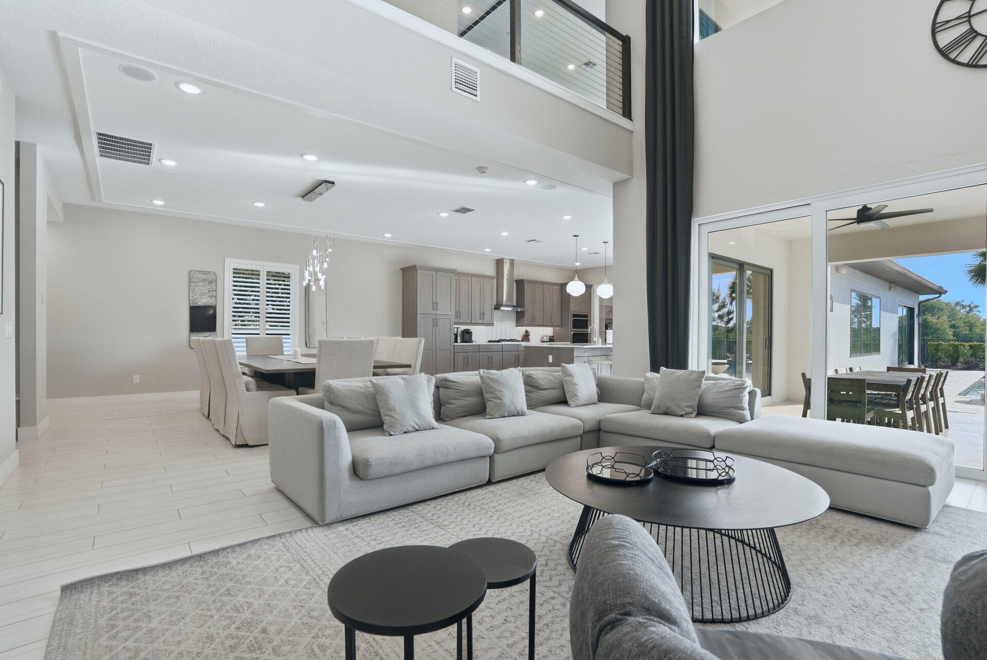 Rent this Luxury 5 Star Mansion on The Bear's Den Resort, Orlando Mansion 6125