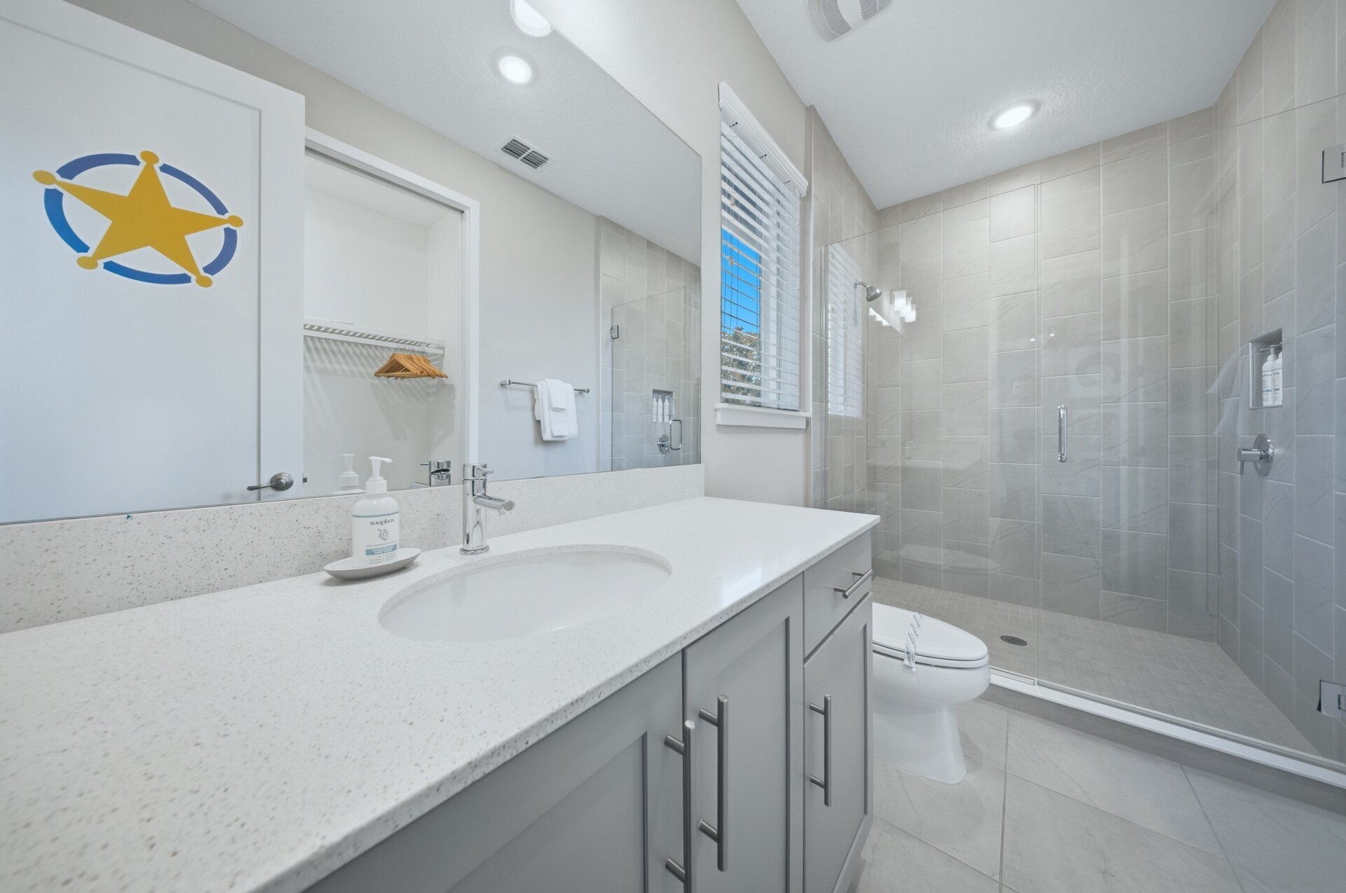 Rent this Luxury 5 Star Mansion on The Bear's Den Resort, Orlando Mansion 6125