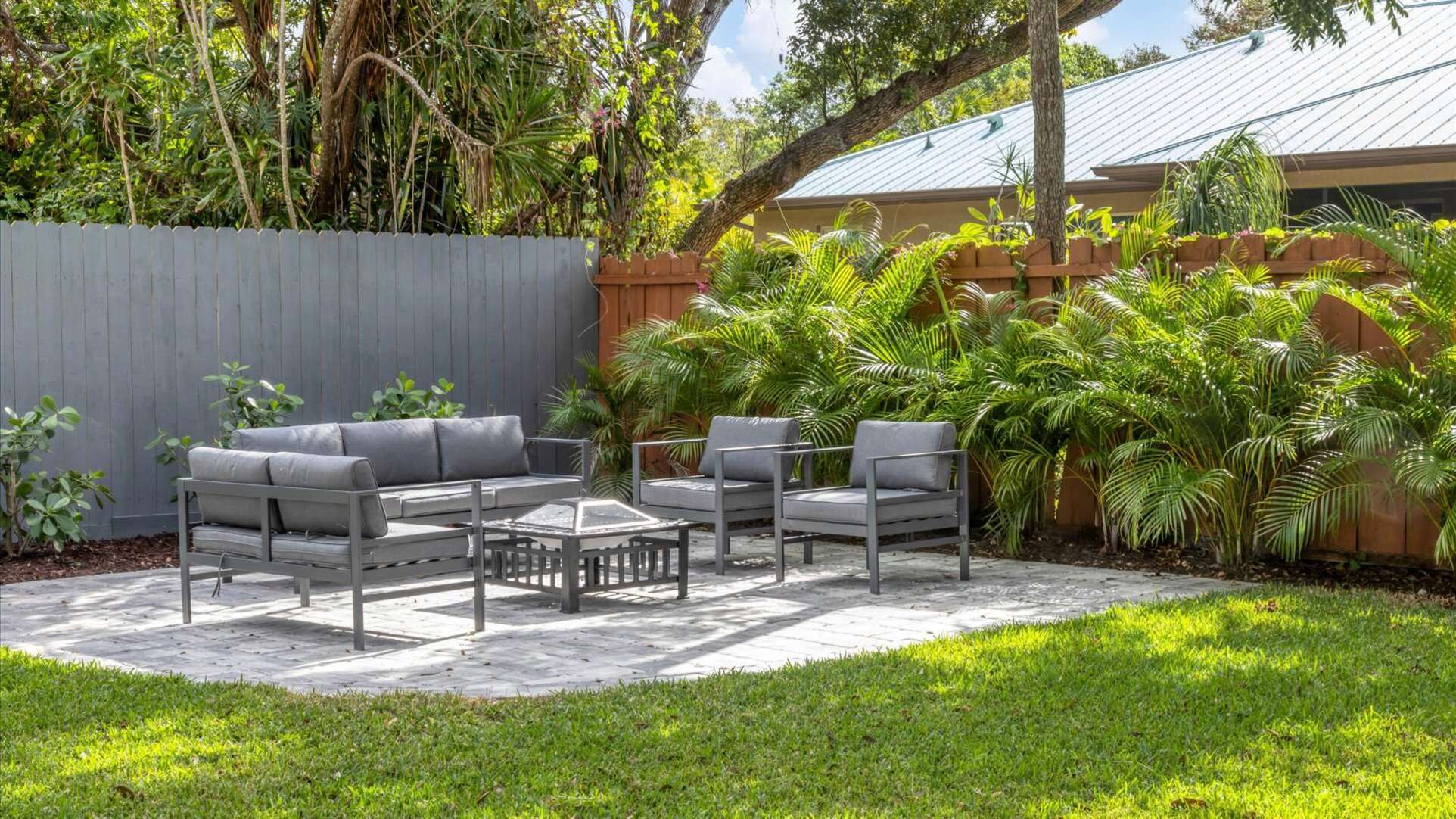 Fire pit