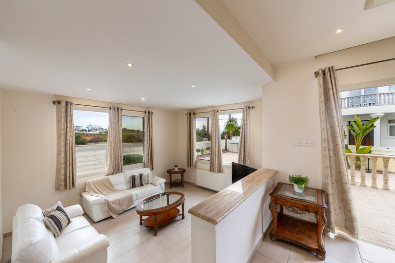 The Perfect Luxury Villa, Protaras Villa 1039