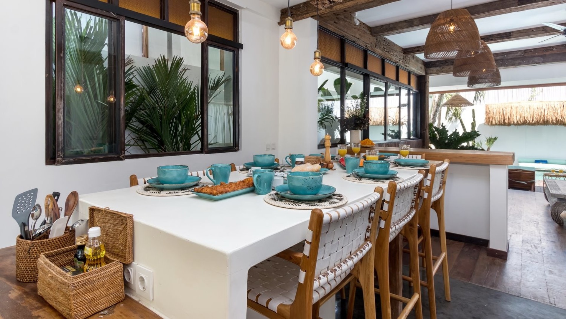 Peaceful 4 Bedroom Vacation Villa With Pool, Bali Villa 2205