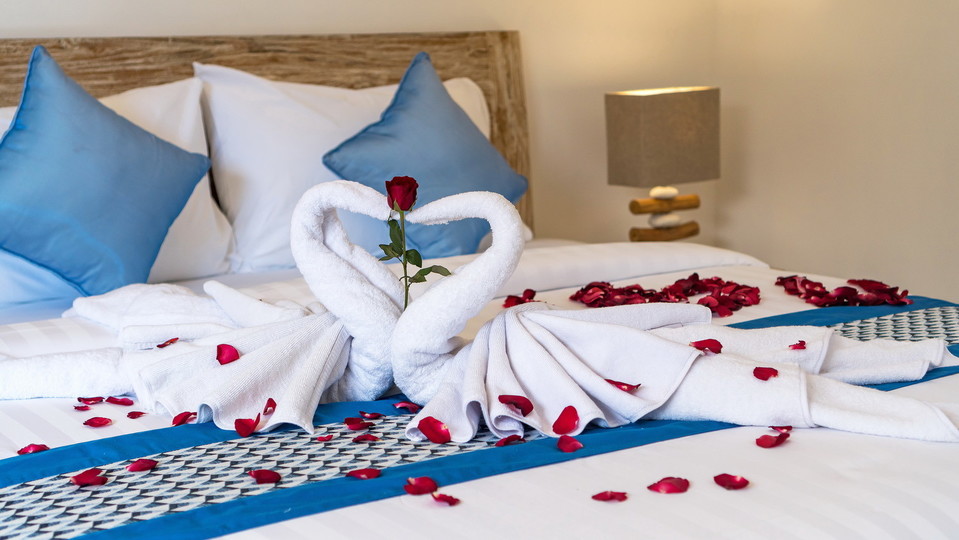 Luxurious 4BR Villa with Pool, Bali Villa 2206