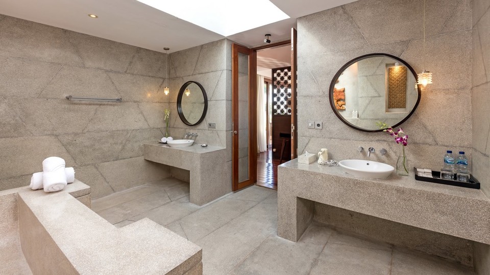 Peaceful 16BR Villa W/ Pool in Bali, Bali Villa 2209