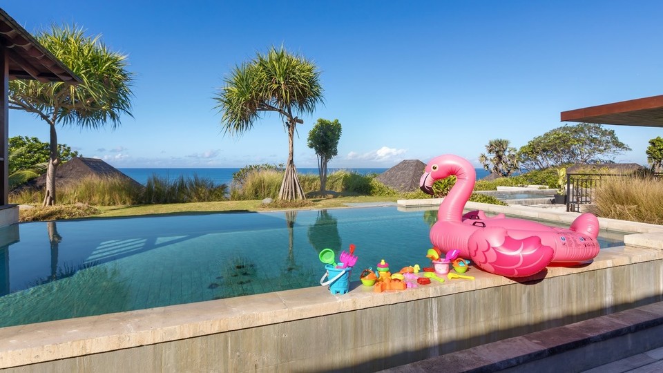 Peaceful 16BR Villa W/ Pool in Bali, Bali Villa 2209