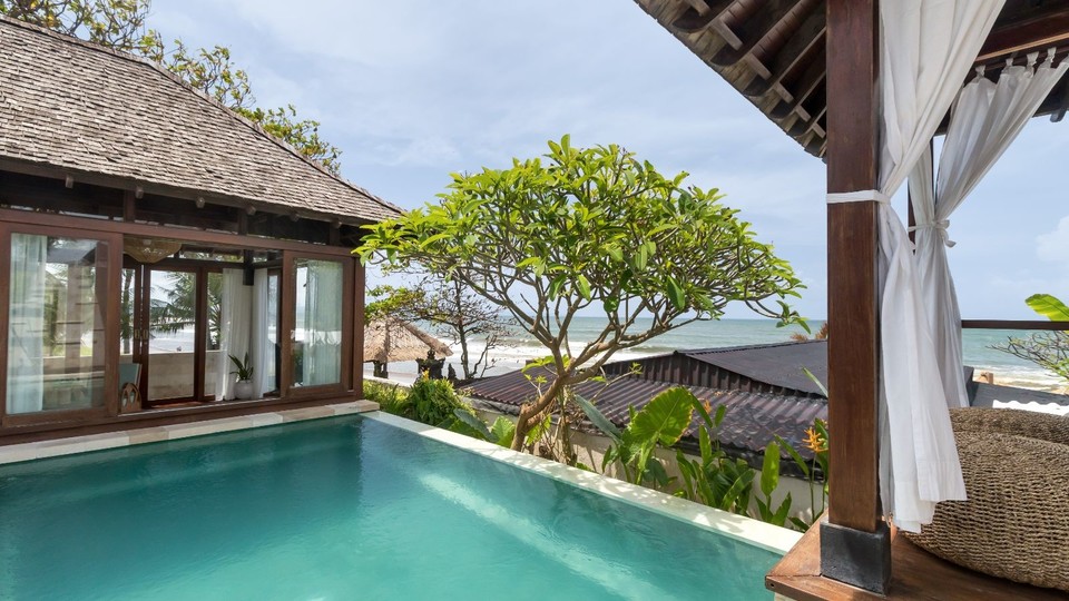 Peaceful 16BR Villa W/ Pool in Bali, Bali Villa 2209