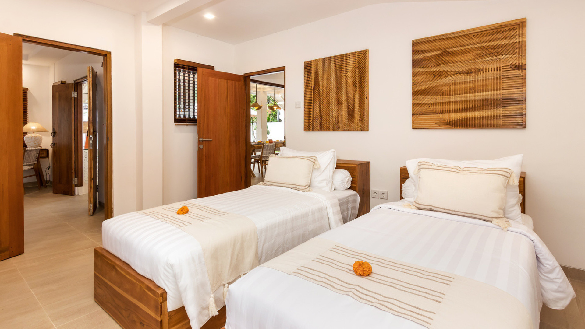 Wonderful 4BR Villa with Pool, Bali Villa 2212