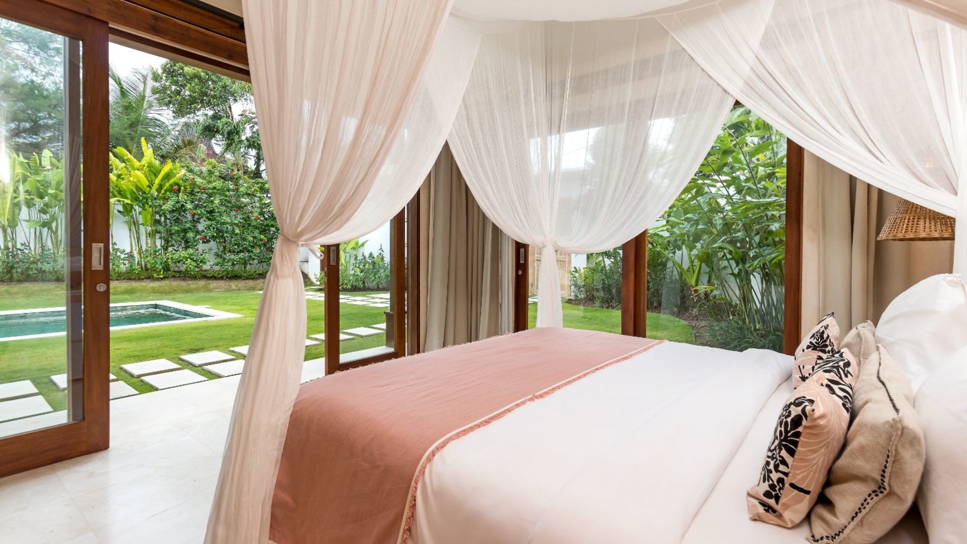 Wonderful 9BR Villa with Pool, Bali Villa Bali Villa 2218