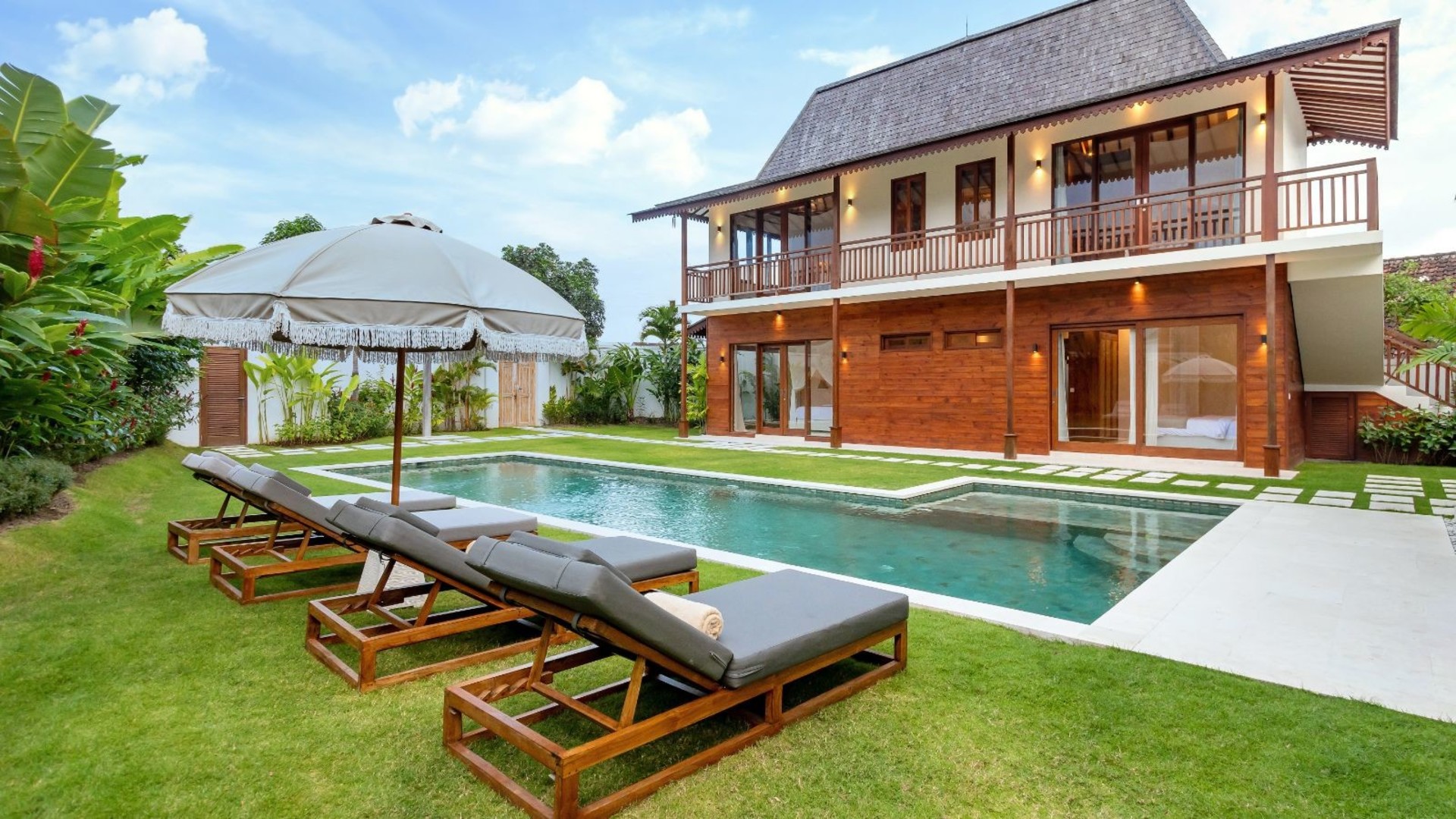 Wonderful 9BR Villa with Pool, Bali Villa Bali Villa 2218