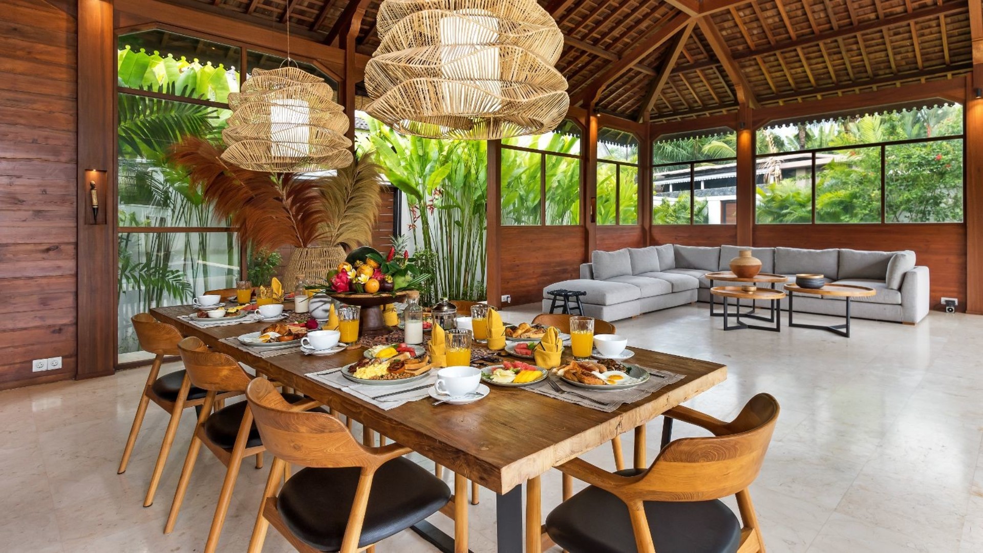 Wonderful 9BR Villa with Pool, Bali Villa Bali Villa 2218