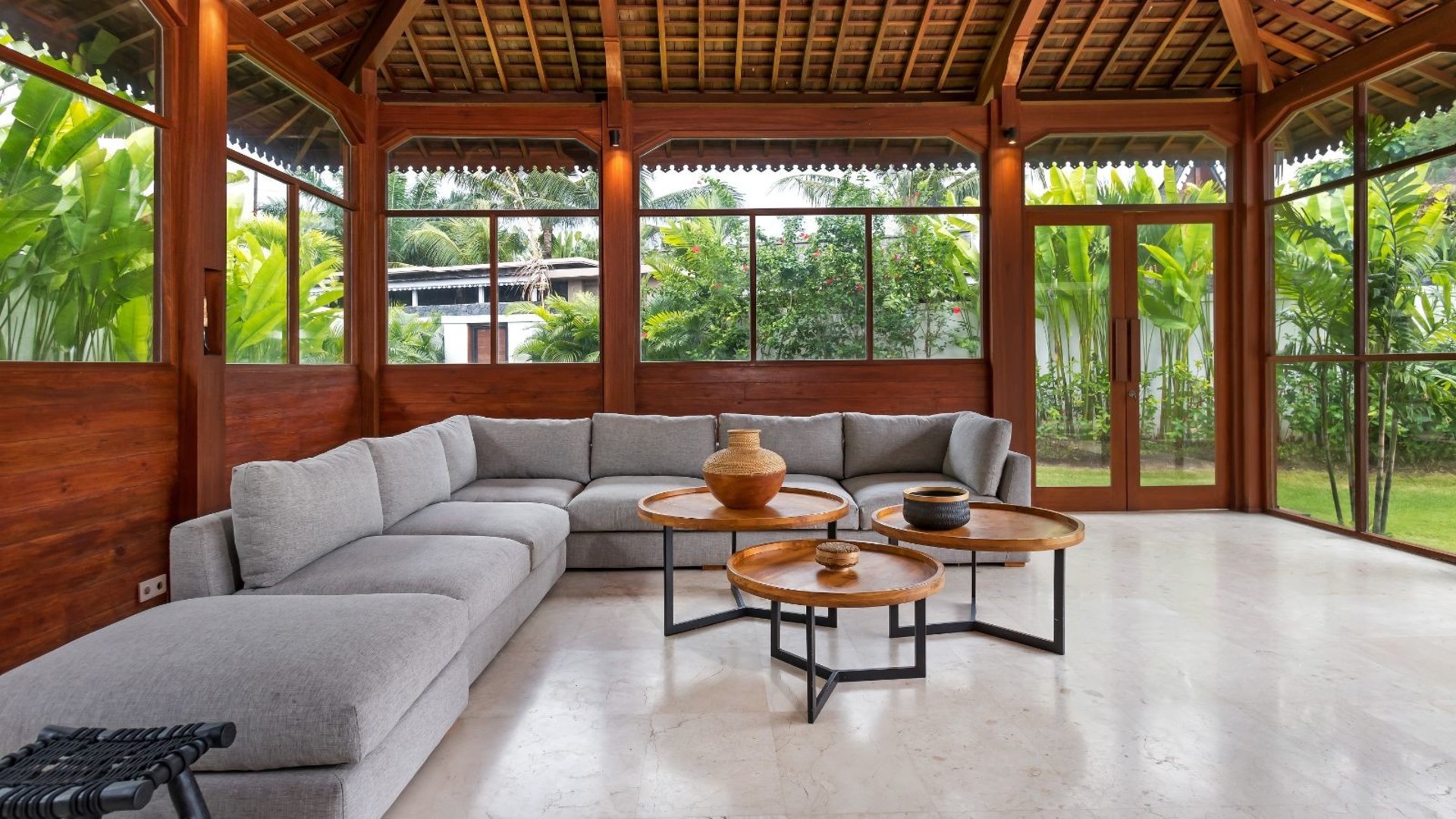 Wonderful 9BR Villa with Pool, Bali Villa Bali Villa 2218