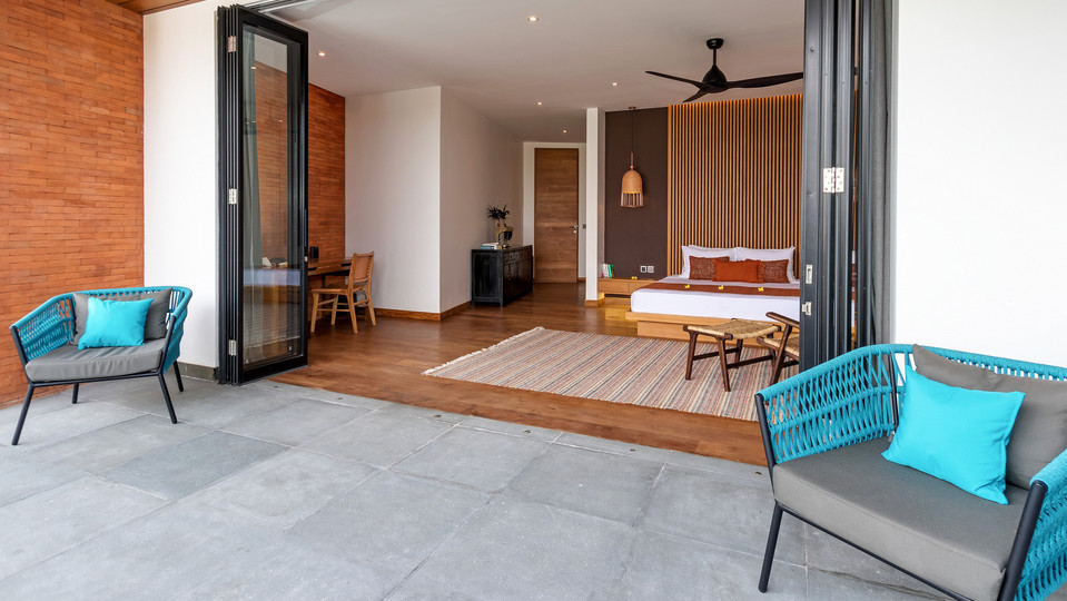 Cheerful 4BR Villa W/ Pool & Balcony, Bali Villa 2219