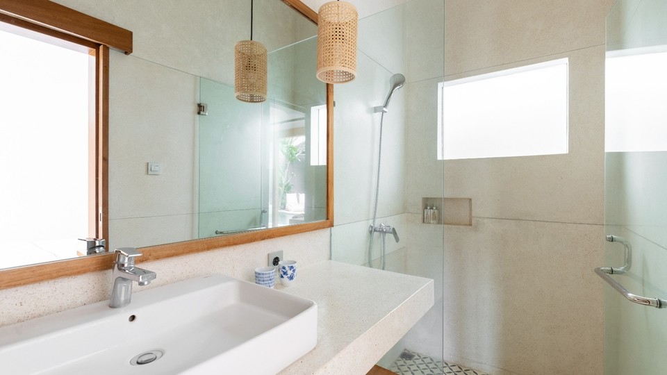 Hidden Gem 3BR Villa W/ Private Pool, Bali Villa 2222