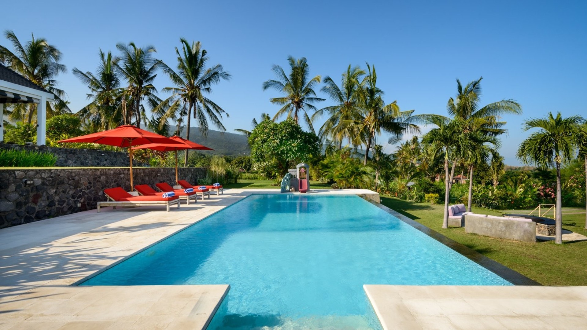 Lovely 3BR Villa W/ Amazing Pool & Sea views, Bali Villa 2235