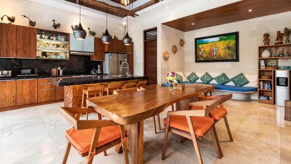 Enjoying Your Holiday in a Luxury 5 Star Villa in Candidasa, For Less Than a Hotel, Villa Bali 2243