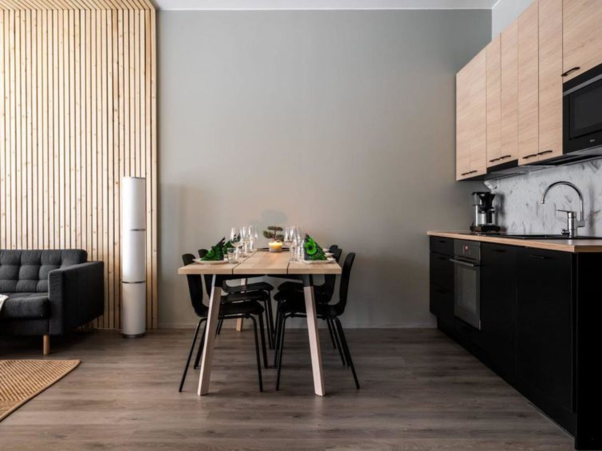 Kitchen / Dining Room