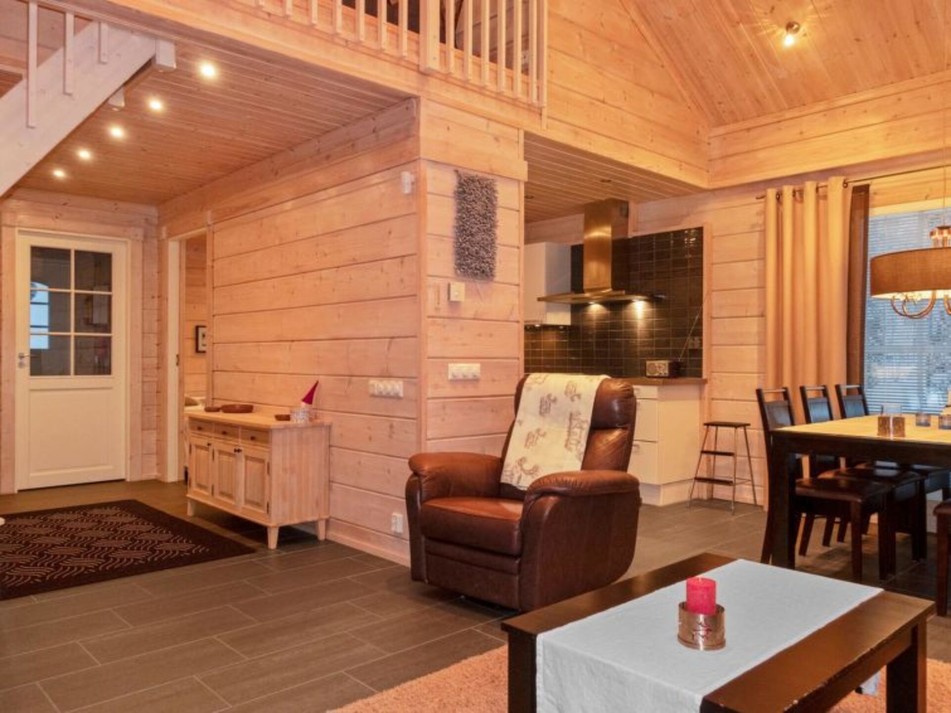 Luxury Home, Idyllic Location, Salla 1286