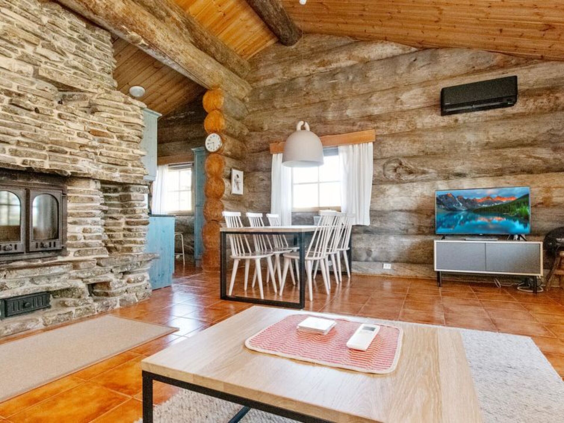 Exclusive Home in Perfect Location, Inari 1300