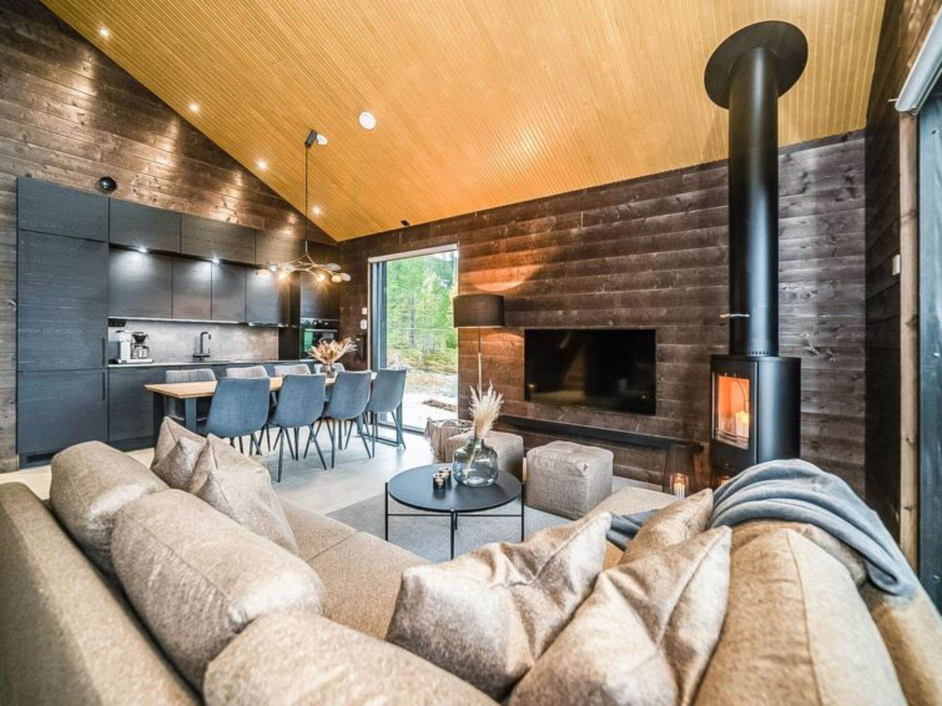 Luxury Retreat You will Love, Kuusamo 1180
