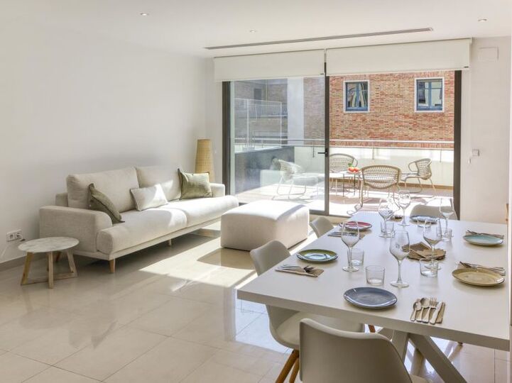 Exquisite Villa with Panoramic Views,1097, Figueres, Spain