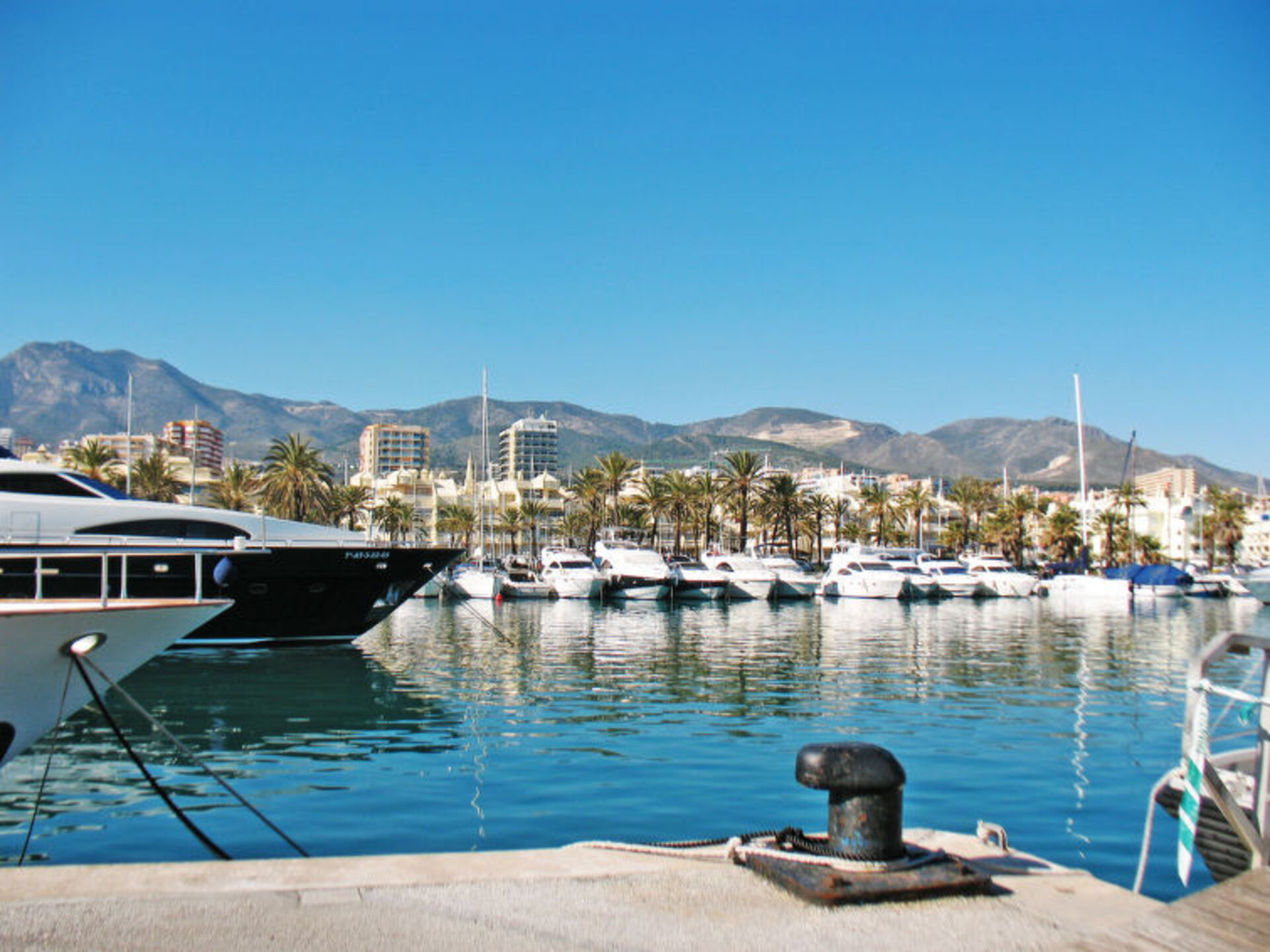 Charming Costa del Sol Hideaway,1136