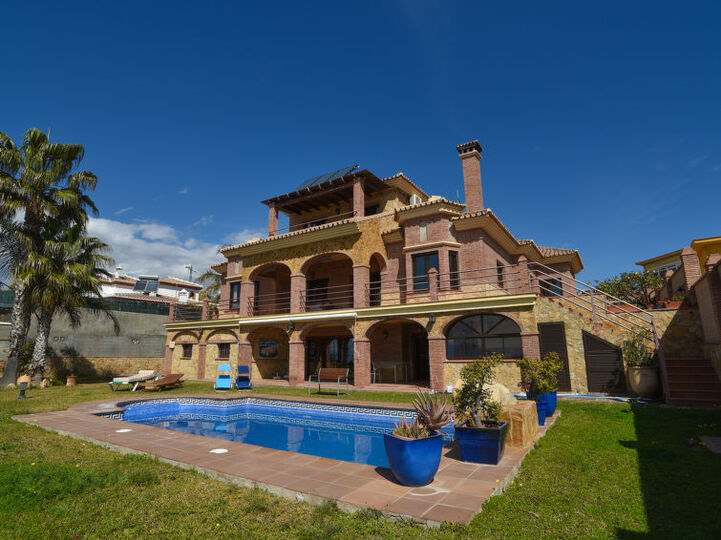 Dreamy Retreat: Secluded 5 Bedroom Villa,1143, La Cala del Moral, Spain