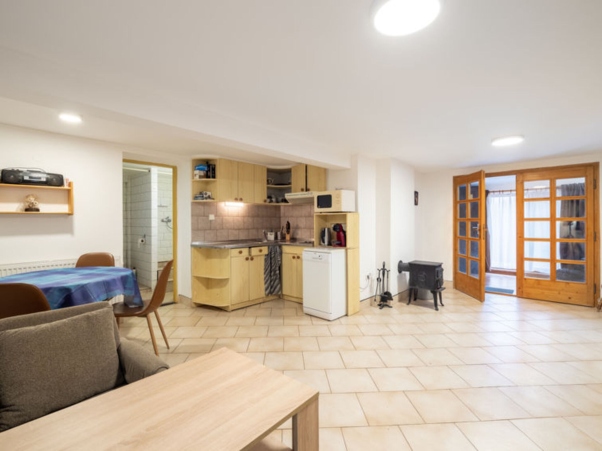 Kitchen / Dining Room