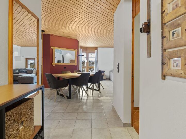 Serene 2Bed Retreat with Stunning Views,1122