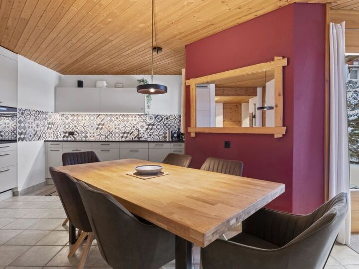 Serene 2Bed Retreat with Stunning Views,1122