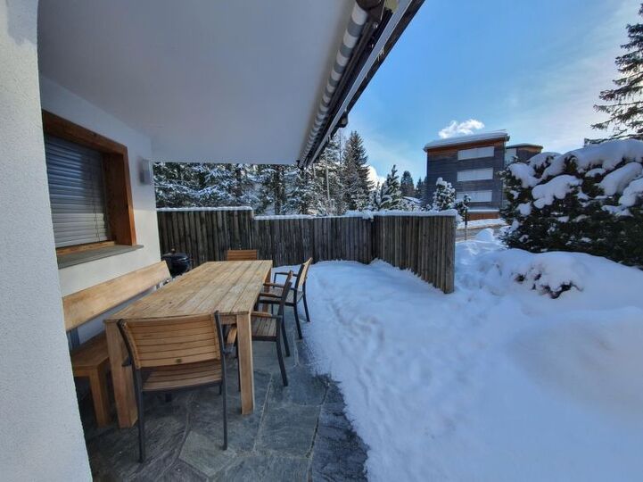 Tranquil 2 Bedroom Hideaway in Graubünden,1125