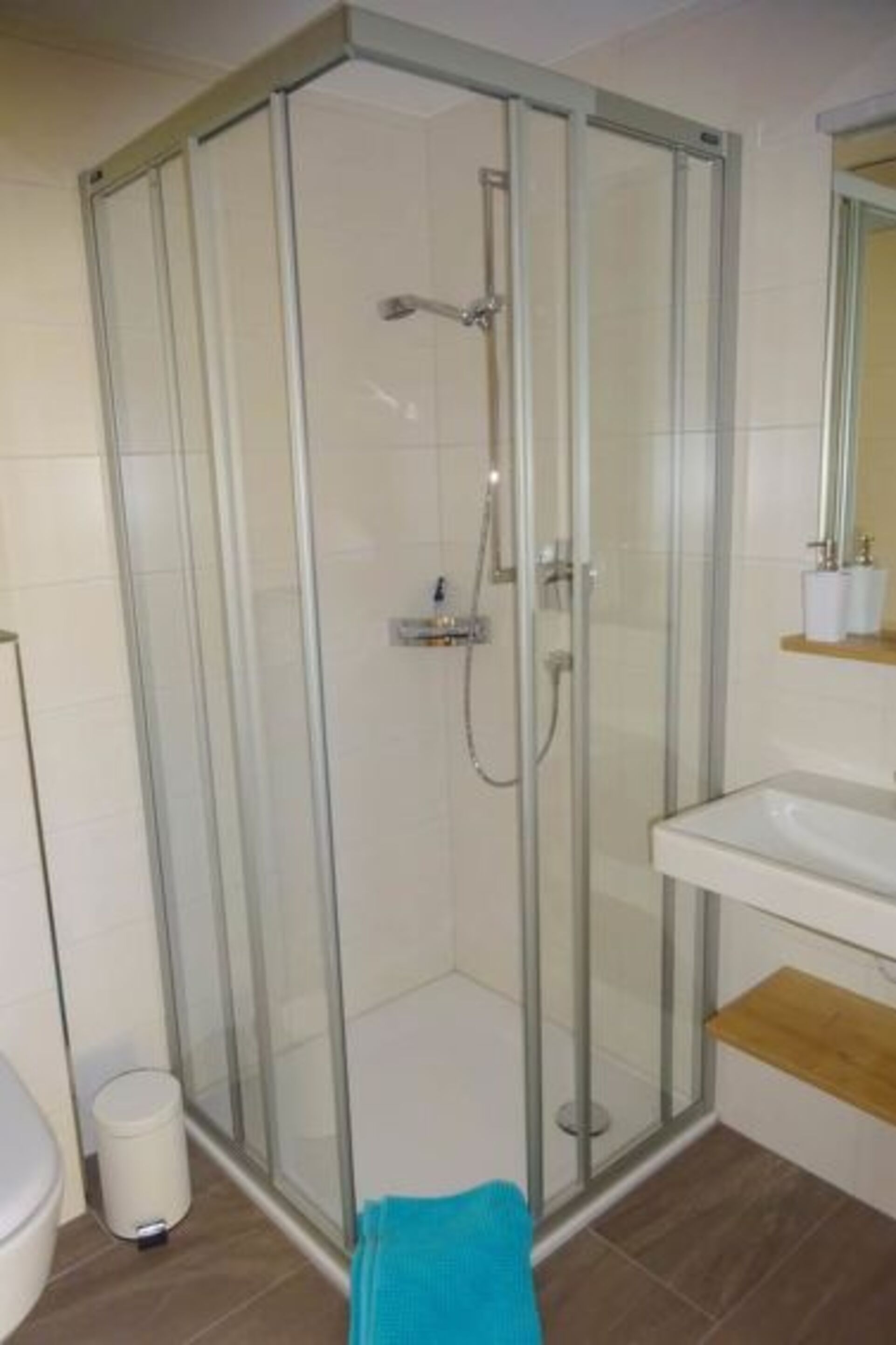Cozy 3BR Gem in Scenic Valais,1359