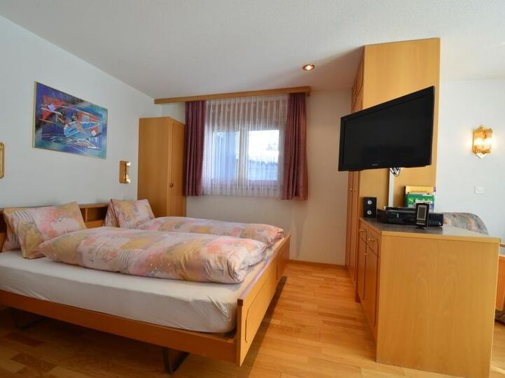 Valais Zen: 1-Bed Villa Haven,1378