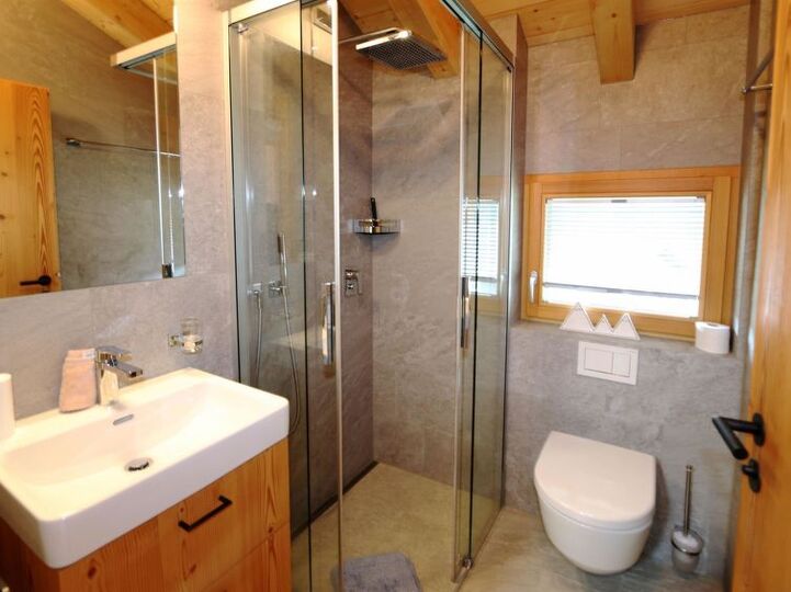 Mountain Magic: 4 Bed Villa, Valais,1387