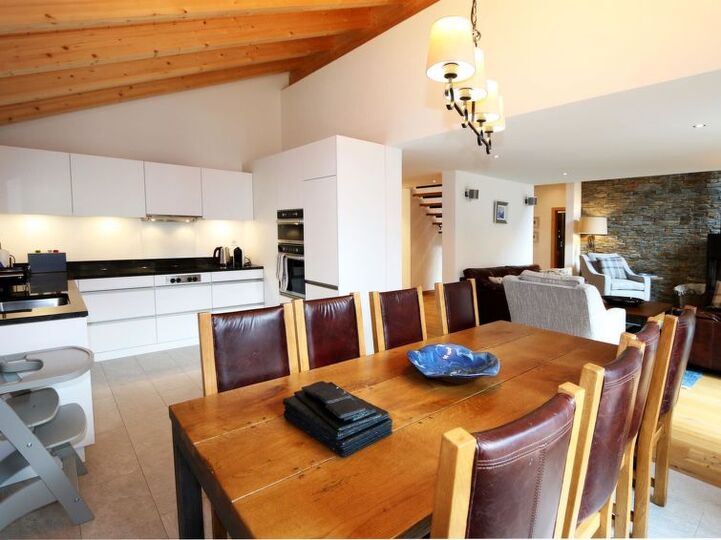 Mountain Magic: 4 Bed Villa, Valais,1387