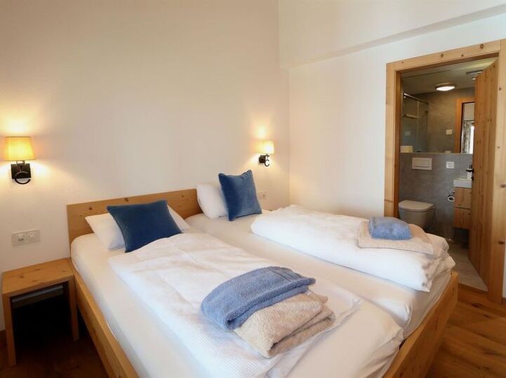 Mountain Magic: 4 Bed Villa, Valais,1387