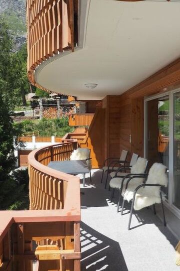Stunning 3 Bedroom Villa in Saas-Fee, 1269