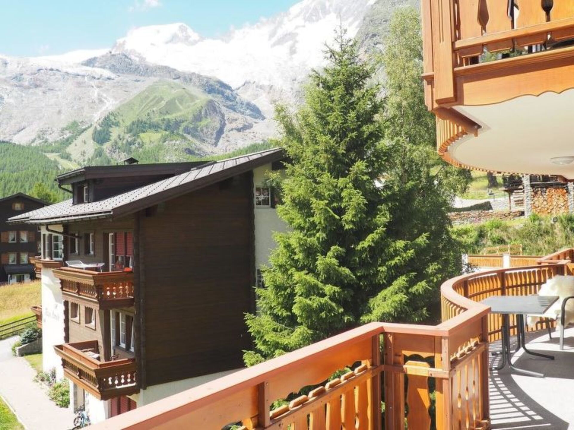 Stunning 3 Bedroom Villa in Saas-Fee, 1269