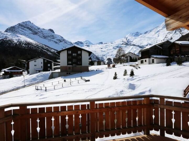Luxurious 4 Bedroom Villa in Saas-Fee, 1273