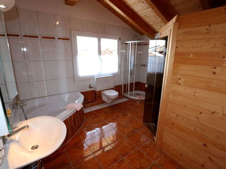 Luxurious 4 Bedroom Villa in Saas-Fee, 1273