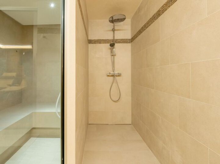 Dream Home in Saas-Almagell, 1280
